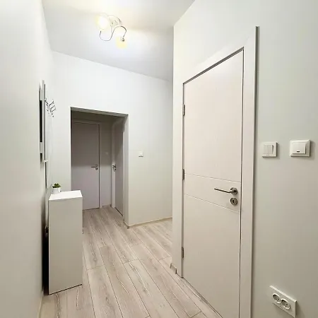 Blue Luna - Stylish Escape In Варна