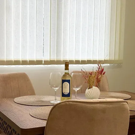 Blue Luna - Stylish Escape In Апартаменты Варна