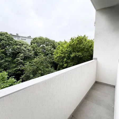 Blue Luna - Stylish Escape In Varna